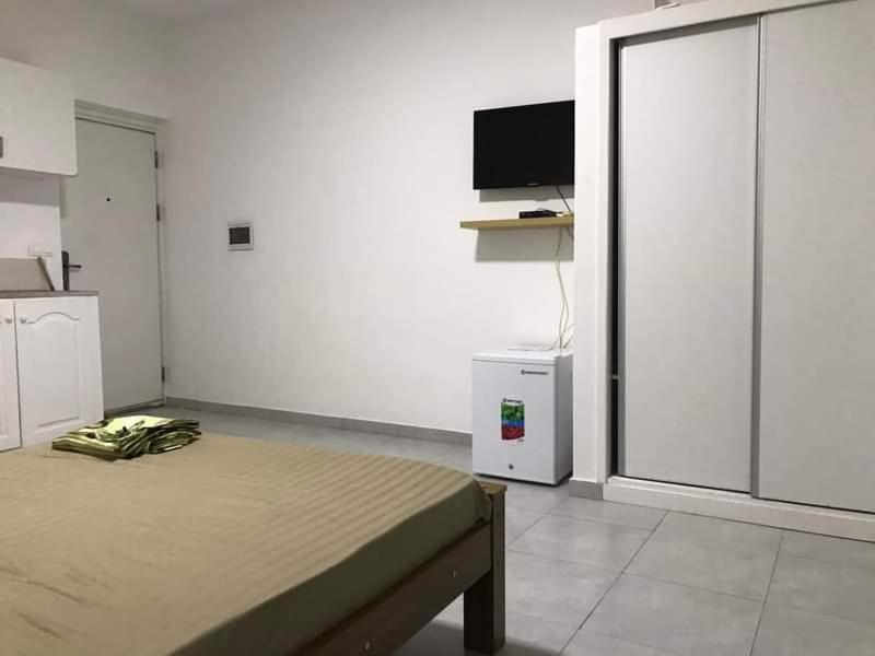 2Sb Hospedagem Πράγια Δωμάτιο φωτογραφία
